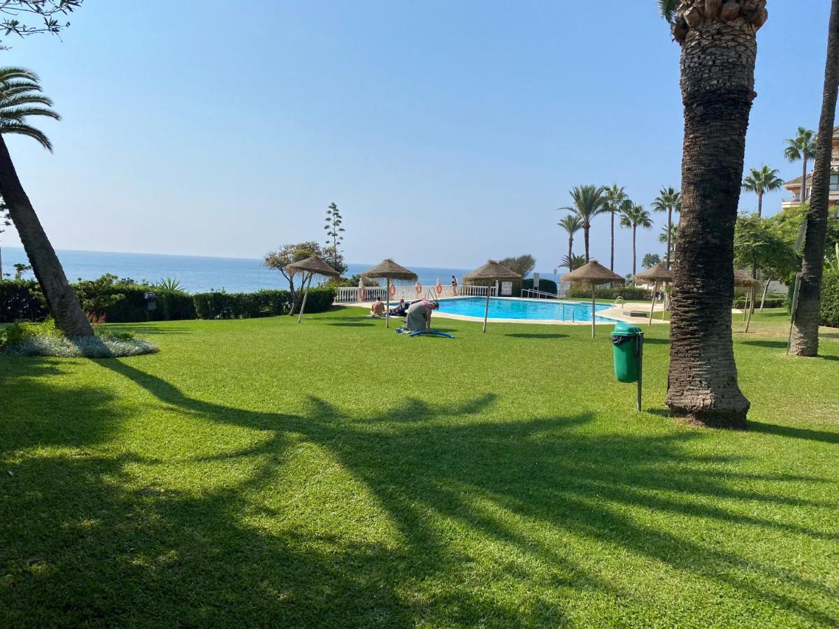 Appartement Super Holday Lubina Sol Mijas Beachfront Extérieur photo